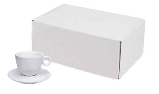 weisse-stabile-geschenk-verpackung-espressotasse-mit-unterasse-weiss